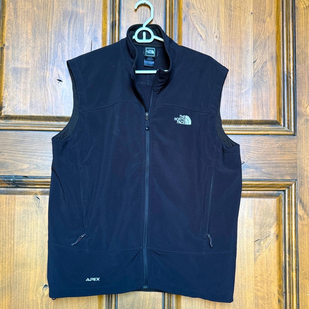 The North Face Apex Men's Black Softshell Vest